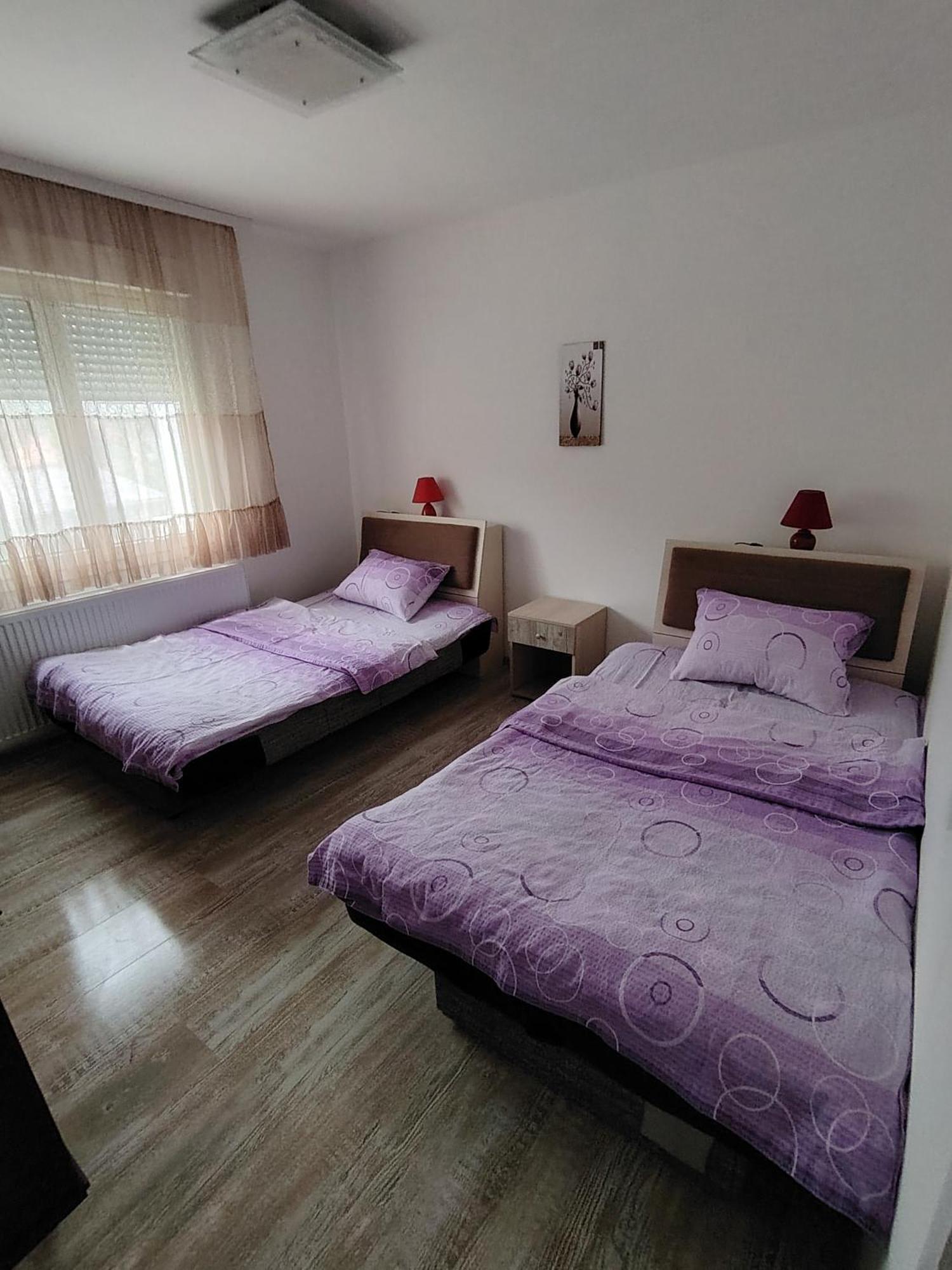 Apartmani Ruj โซโคบานยา ภายนอก รูปภาพ